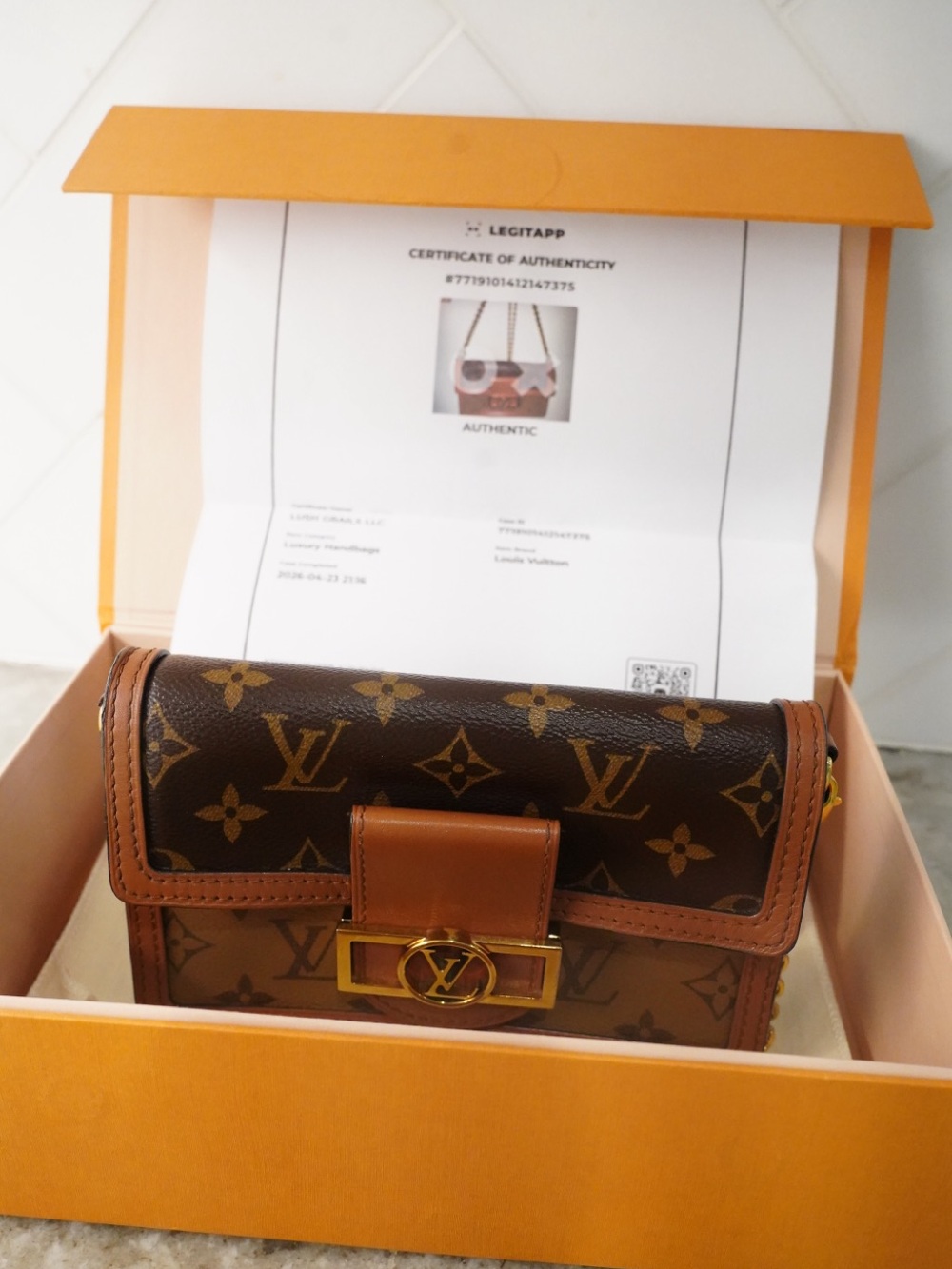 Louis Vuitton Dauphine Reverse Monogram with Gold Hardware/Chain - Picture 12 of 16